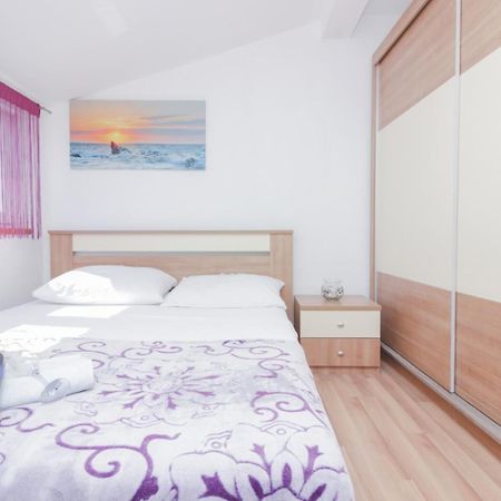 Apartman Lara Задар Екстериор снимка