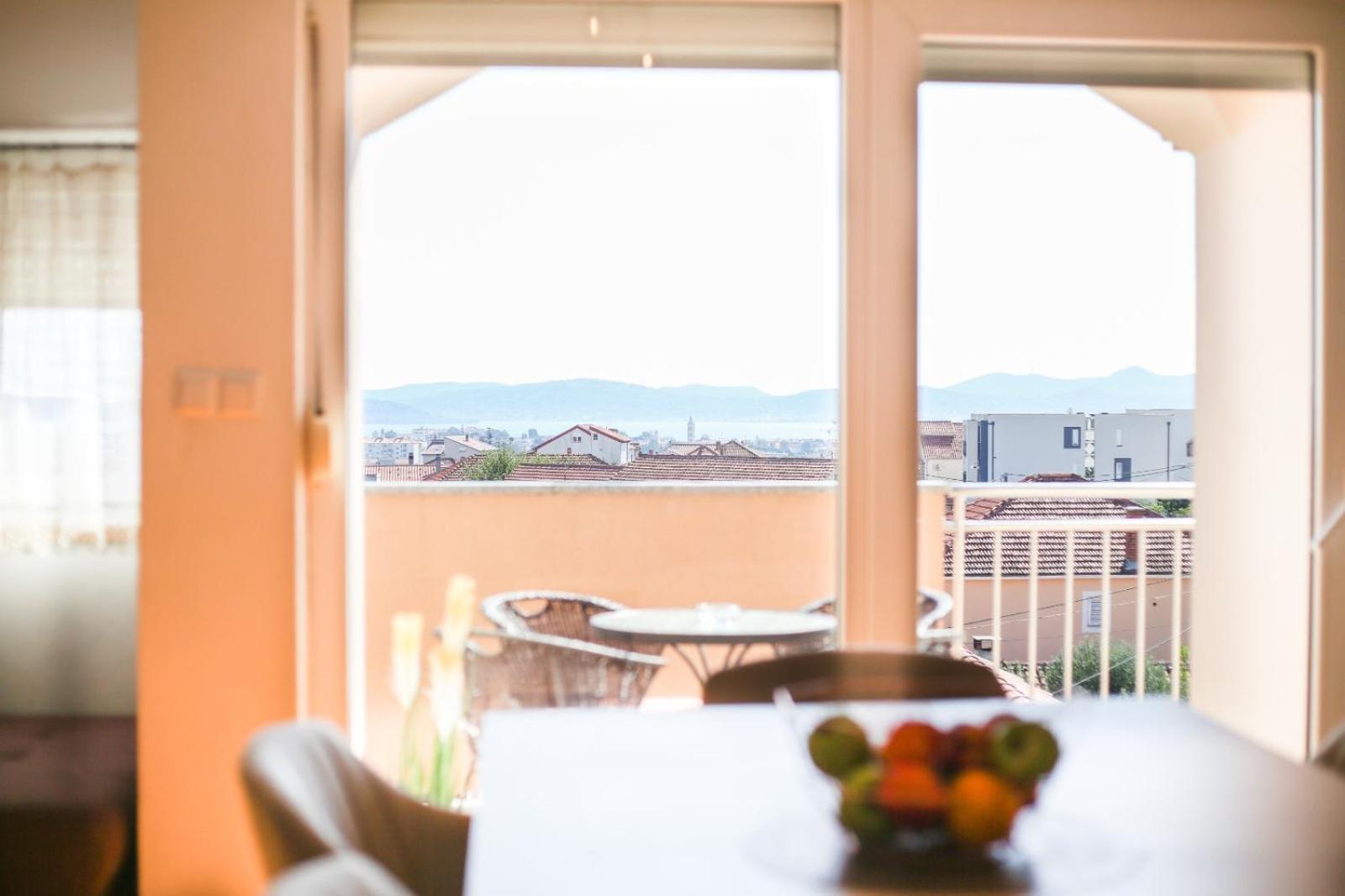 Apartman Lara Задар Екстериор снимка