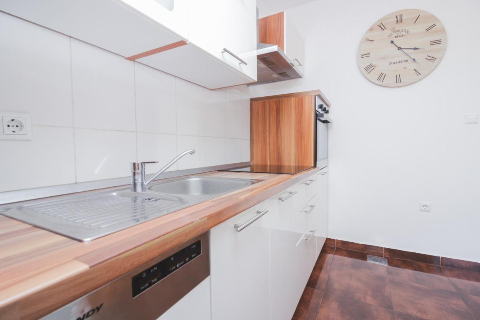 Apartman Lara Задар Екстериор снимка