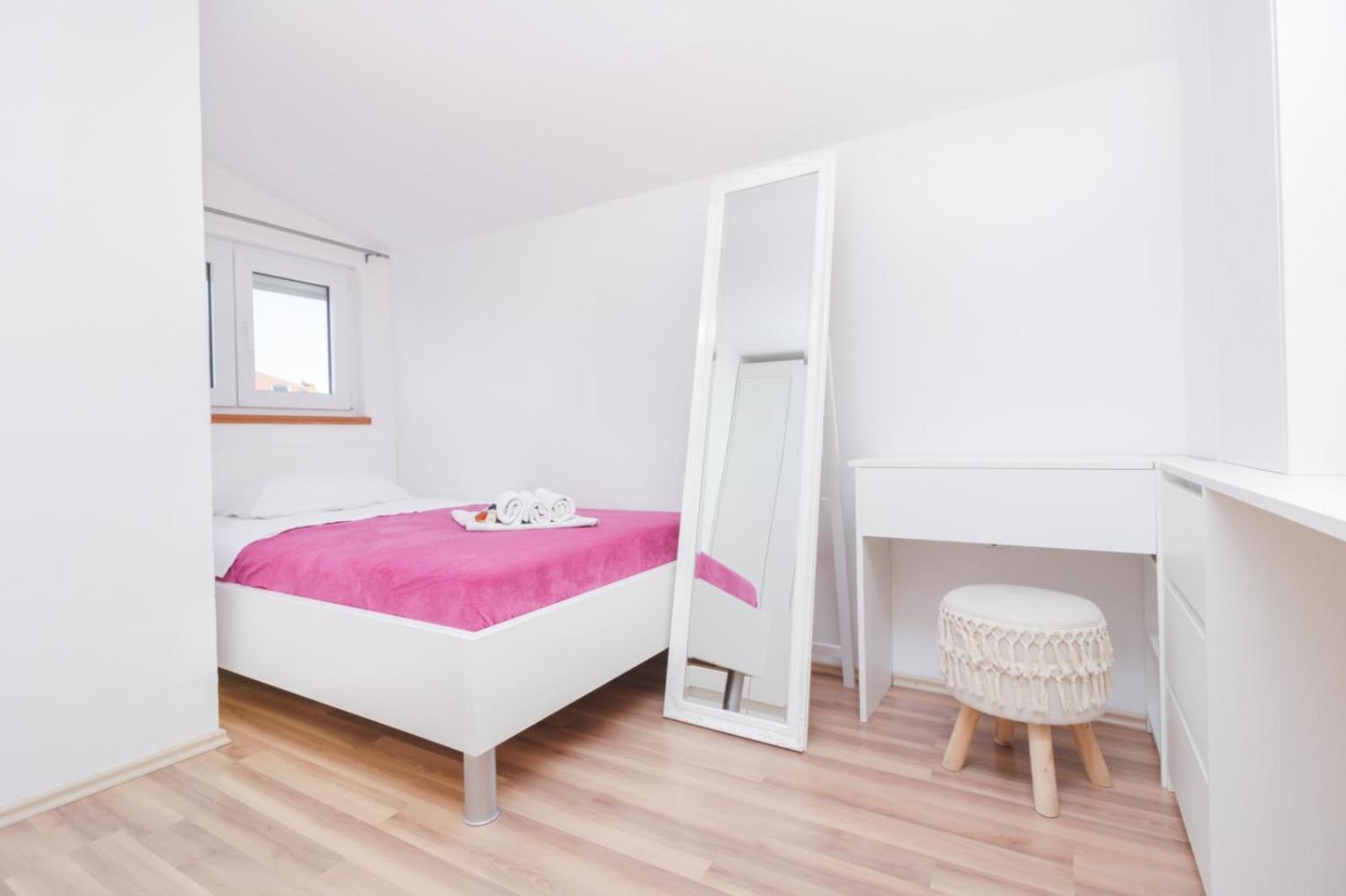 Apartman Lara Задар Екстериор снимка